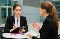 Какие специалисты попадают в зону риска и как соискатели теперь выбирают работодателя?